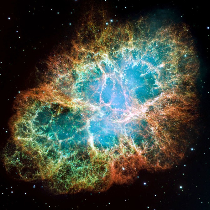 1200px-Crab_Nebula